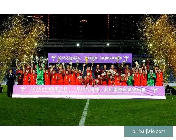 中国女足5比1大胜泰国女足邵子钦帽子戏法张馨轰超级世界波